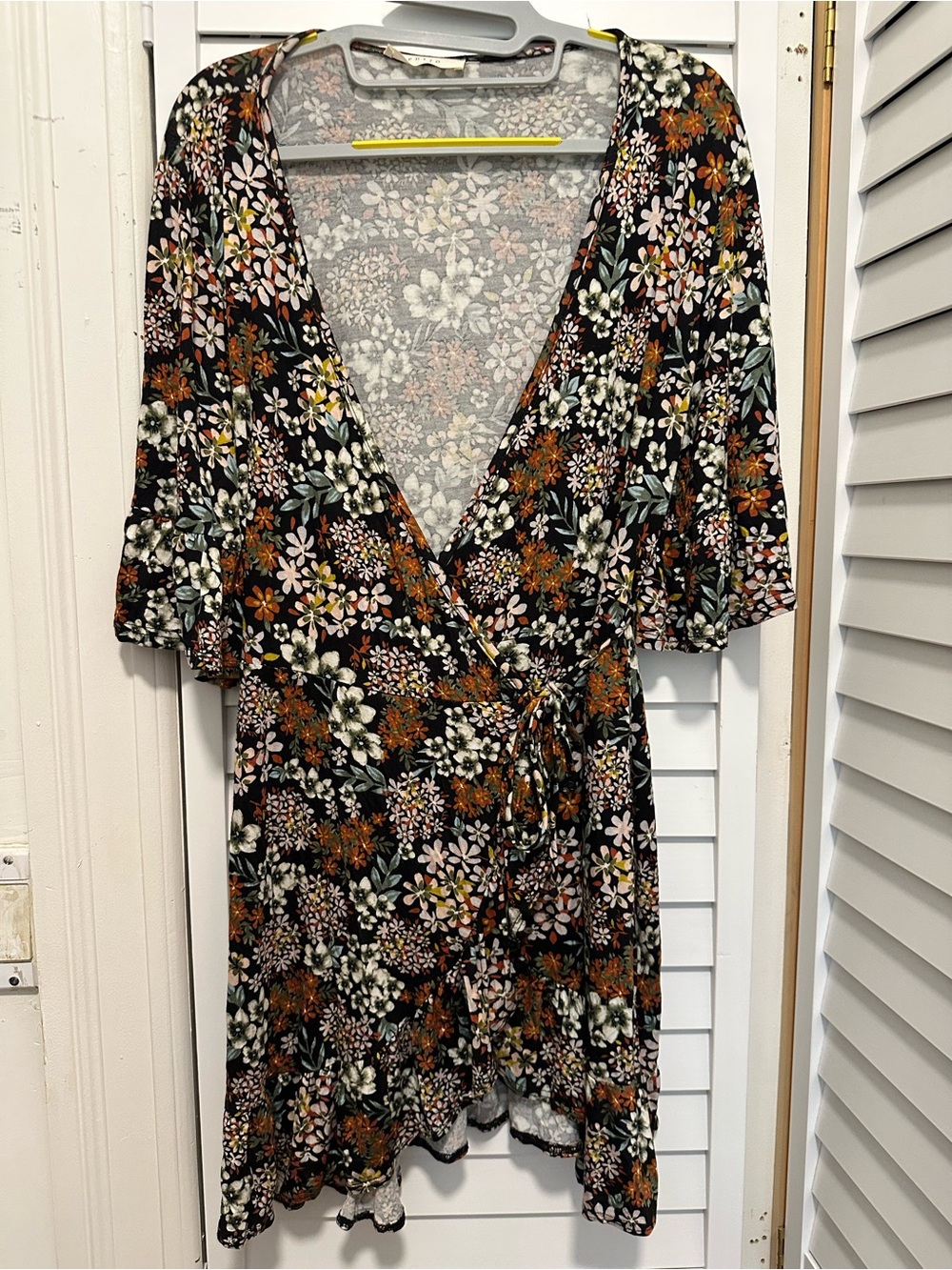 entro Floral Dress in Black, Rust & Cream flowers